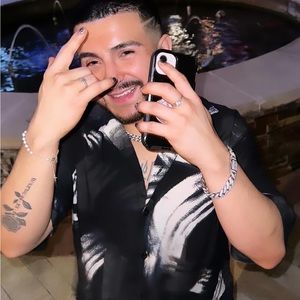 Meet your Posher, Erick